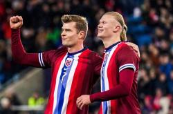 欧联加时末段再迎强敌，AC米兰豪取连胜，主帅态度——赛场秩序良好，团队化学反应显著(ac米兰24小时最新闻)-多米app下载