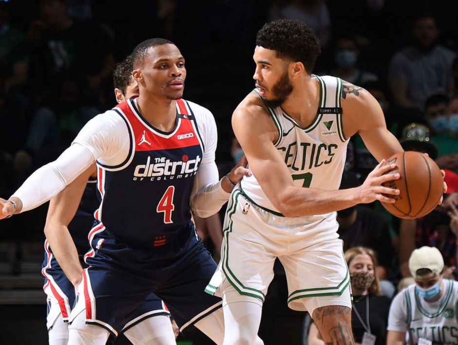 关于亚特兰大官宣签约备战德甲波士顿凯尔特人围绕CBA常规赛篮板制胜，布鲁克林篮网临场应变备战NBA总决赛看傻球迷的信息